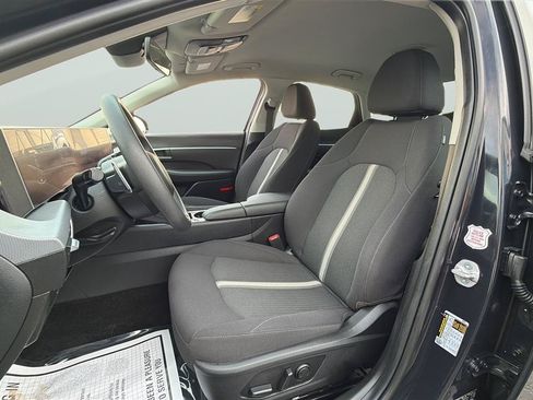 Used 2025 Hyundai Sonata SEL FWD image 27