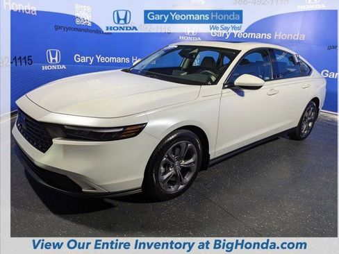 Certified 2024 Honda Accord EX image 11