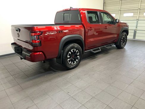 Used 2024 Nissan Frontier PRO-4X w/ Technology Package image 3