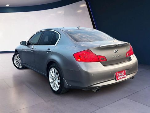 Used 2013 INFINITI G37 x Sedan w/ Premium Pkg AWD/4WD image 3