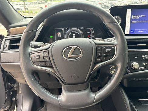 Used 2023 Lexus ES 300h w/ Premium Package FWD image 18