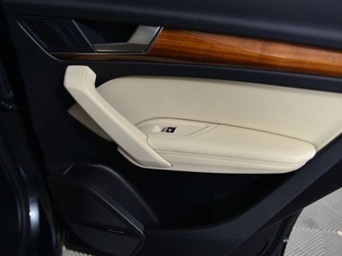 Certified 2023 Audi Q5 2.0T Premium Plus w/ Premium Plus Package image 23