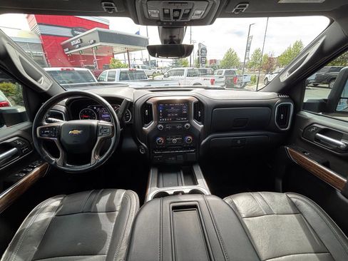 Used 2020 Chevrolet Silverado 3500 High Country w/ Z71 Off-Road Package AWD/4WD image 22