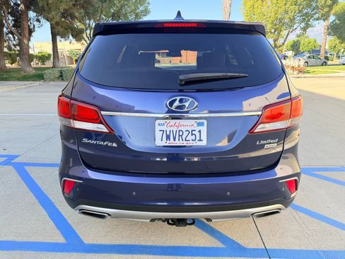 Used 2017 Hyundai Santa Fe Limited image 6