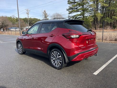 Used 2022 Nissan Kicks SV w/ Interior Electronics Package image 7