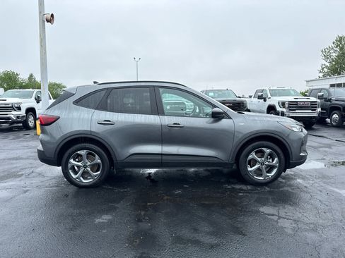 Used 2025 Ford Escape ST-Line AWD/4WD image 6