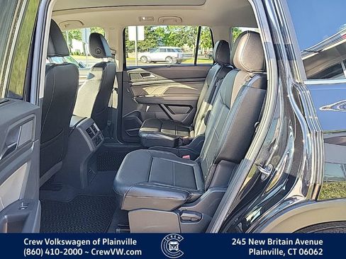 Used 2023 Volkswagen Atlas SEL AWD/4WD image 16