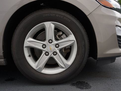 Used 2023 Chevrolet Malibu LT FWD image 31