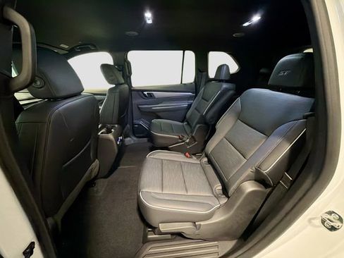 New 2026 Buick Enclave Sport Touring image 23