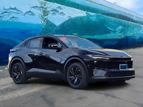 New 2026 Toyota C-HR AWD/4WD image 1