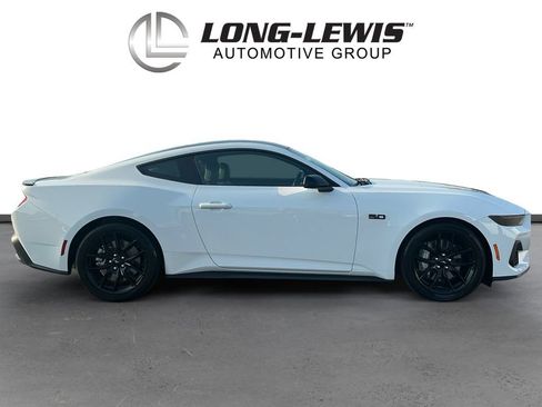 Used 2026 Ford Mustang GT Premium RWD image 8