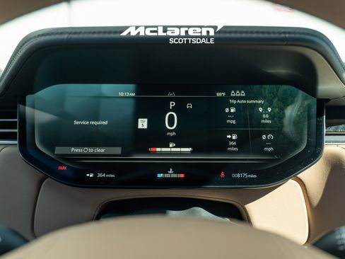 Used 2025 Land Rover Range Rover SE image 25