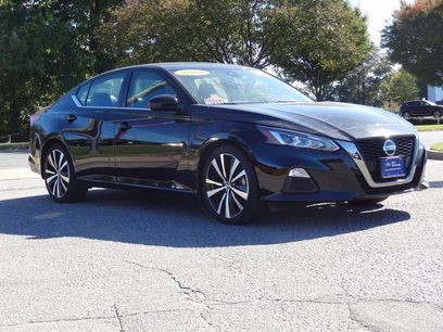 Used 2022 Nissan Altima 2.5 SR