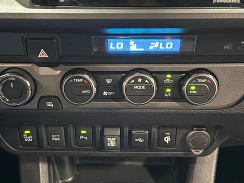 Used 2023 Toyota Tacoma TRD Sport w/ Advanced Technology Package AWD/4WD image 28