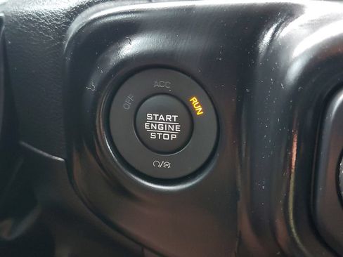Used 2023 Jeep Wrangler Unlimited w/ Cold Weather Group AWD/4WD image 18