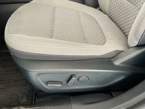Used 2020 Ford Escape SE AWD/4WD image 12