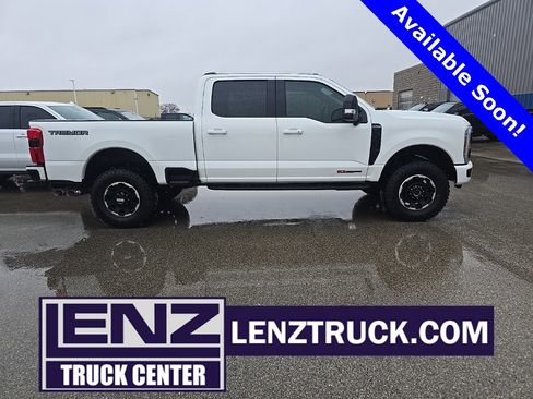 Used 2026 Ford F250 Platinum w/ Tremor Off-Road Package image 1