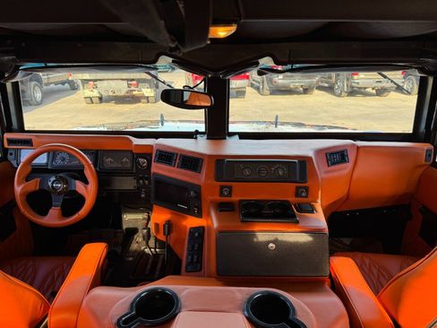 Used 2002 HUMMER H1 4-Door Open Top image 20