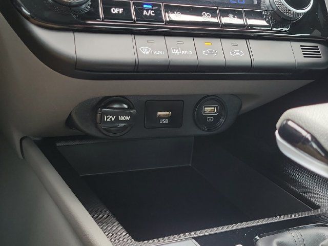 Certified 2023 Hyundai Elantra SEL FWD image 20