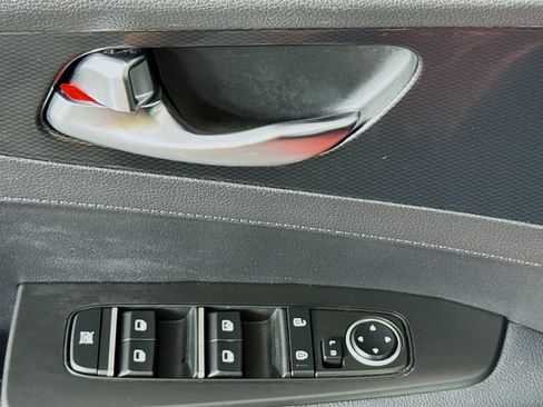 Used 2022 Kia Forte GT-Line w/ GT-Line Premium Package image 23