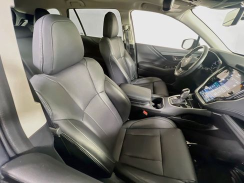 Used 2023 Subaru Outback Limited AWD/4WD image 27