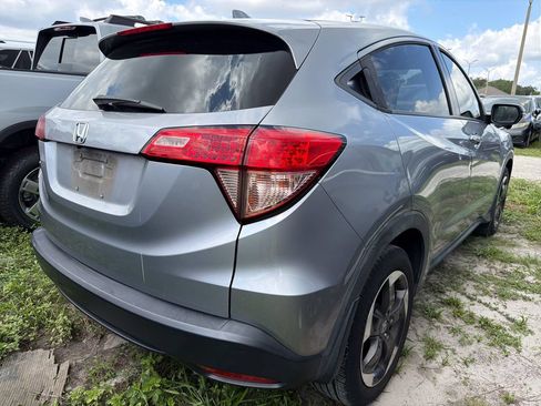 Used 2018 Honda HR-V EX image 4