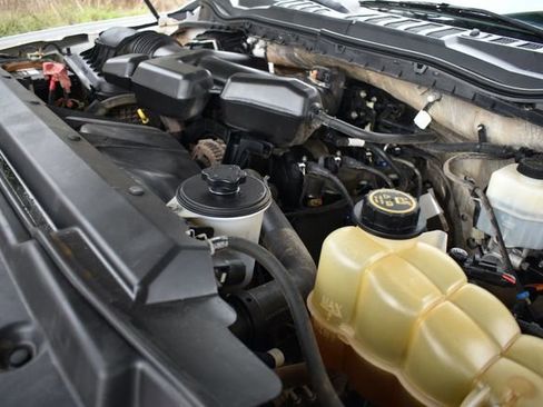 Used 2019 Ford F250 XL w/ Power Equipment Group image 22