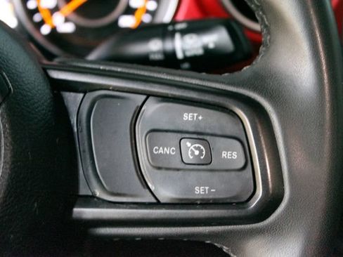 Used 2023 Jeep Wrangler Unlimited Sport AWD/4WD image 16