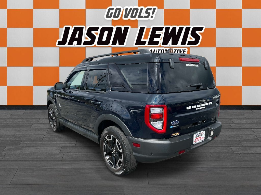 Used 2022 Ford Bronco Sport Outer Banks w/ Tech Package AWD/4WD image 5
