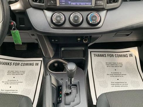 Used 2018 Toyota RAV4 LE w/ All Weather Liner Package AWD/4WD image 15