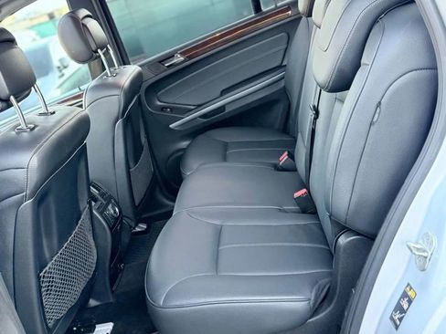 Used 2012 Mercedes-Benz GL 450 4MATIC image 15