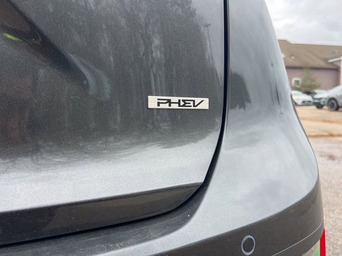 New 2025 Kia Niro EX w/ EX Cold Weather Package image 7