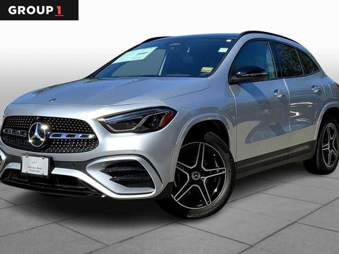 New 2026 Mercedes-Benz GLA 250 4MATIC image 1