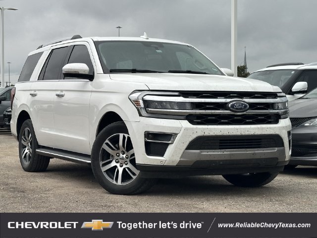 Used 2022 Ford Expedition Limited RWD image 2