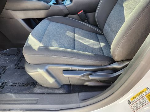 Used 2025 GMC Terrain Elevation image 10