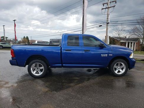 Used 2018 RAM 1500 Express w/ Express Value Package AWD/4WD image 2