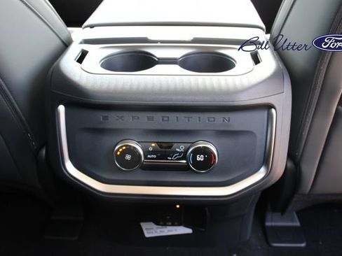 New 2026 Ford Expedition Active RWD image 11