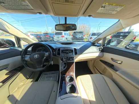 Used 2009 Toyota Venza Wagon 4D image 26