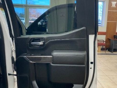 Used 2021 Chevrolet Silverado 1500 LTZ w/ Safety Package II image 16