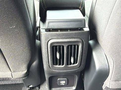 Used 2021 Jeep Compass Sport FWD image 16
