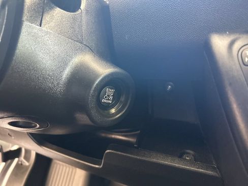 Used 2025 RAM ProMaster 2500 w/ Convenience Group FWD image 48