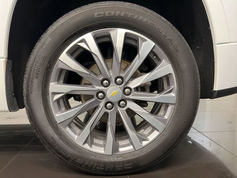 Used 2022 Chevrolet Traverse Premier image 7