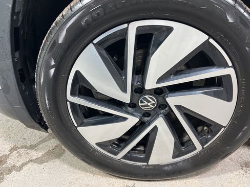 Used 2024 Volkswagen Atlas SE image 37