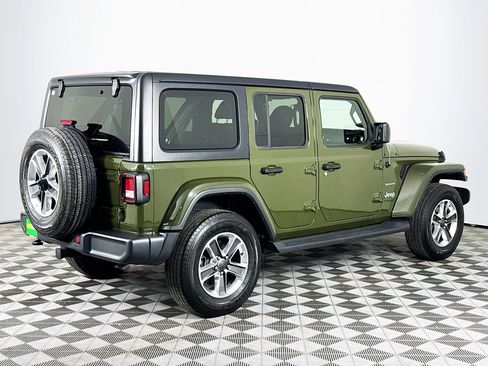 Used 2021 Jeep Wrangler Unlimited Sahara image 10