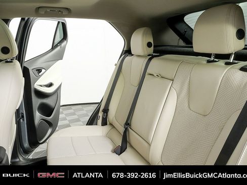 Used 2023 Buick Encore GX Essence w/ Experience Buick Package image 20