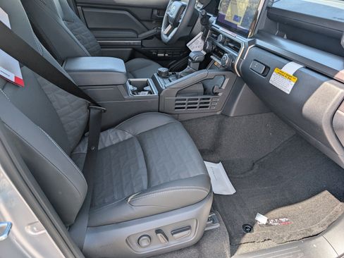 New 2026 Toyota 4Runner TRD Sport Premium AWD/4WD image 13