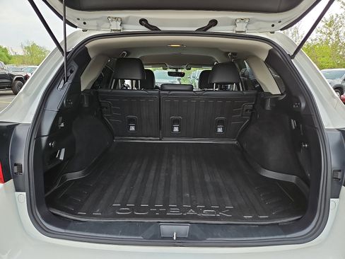Used 2019 Subaru Outback 2.5i Limited w/ Protection Package #1 AWD/4WD image 29