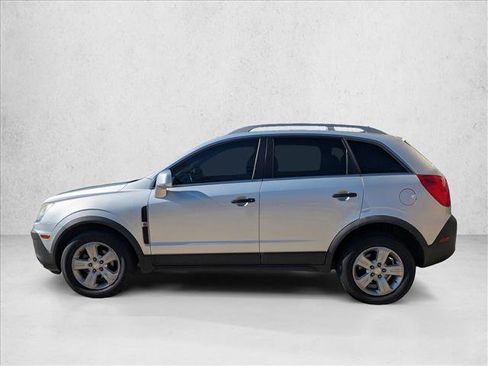 Used 2013 Chevrolet Captiva Sport LS image 8