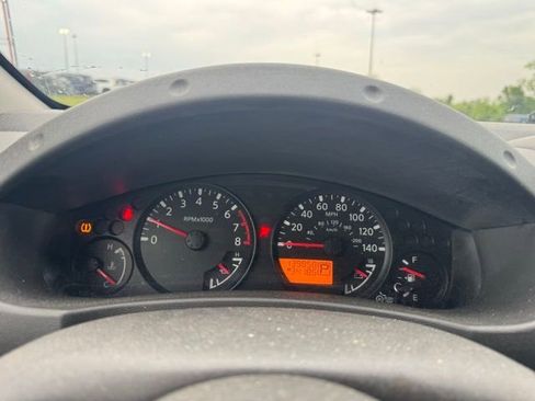 Used 2013 Nissan Frontier SV RWD image 13