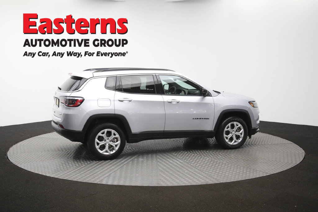 Used 2024 Jeep Compass Latitude AWD/4WD image 44